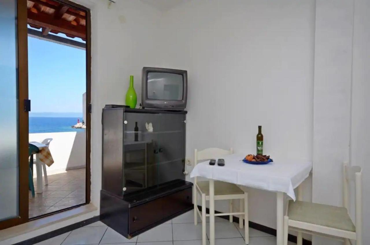 Apartments And Rooms Barbara Lastovo Екстериор снимка