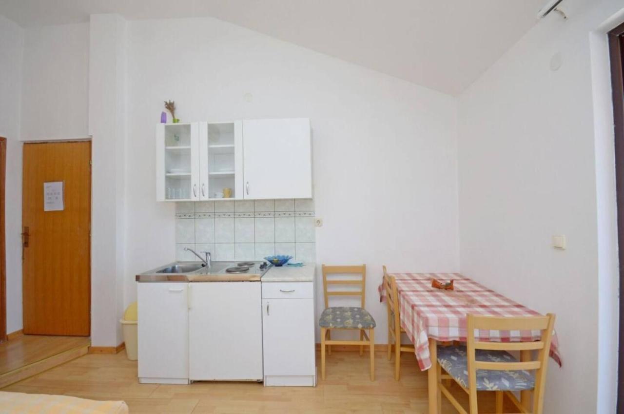 Apartments And Rooms Barbara Lastovo Екстериор снимка