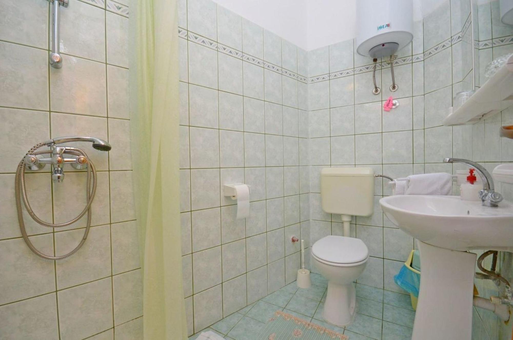 Apartments And Rooms Barbara Lastovo Екстериор снимка